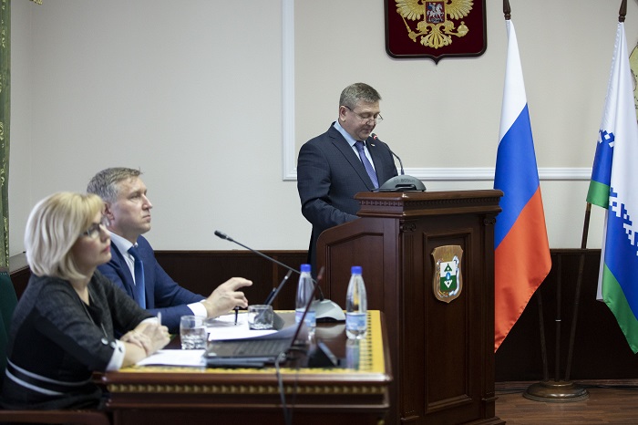 Лутовинов 1 1.jpg